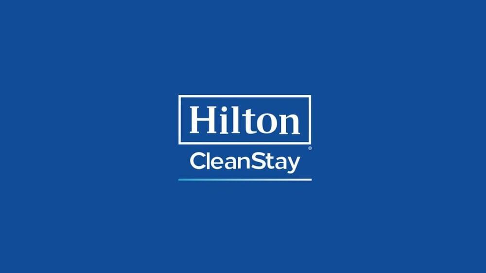 Hilton Garden Inn Нинбо Экстерьер фото