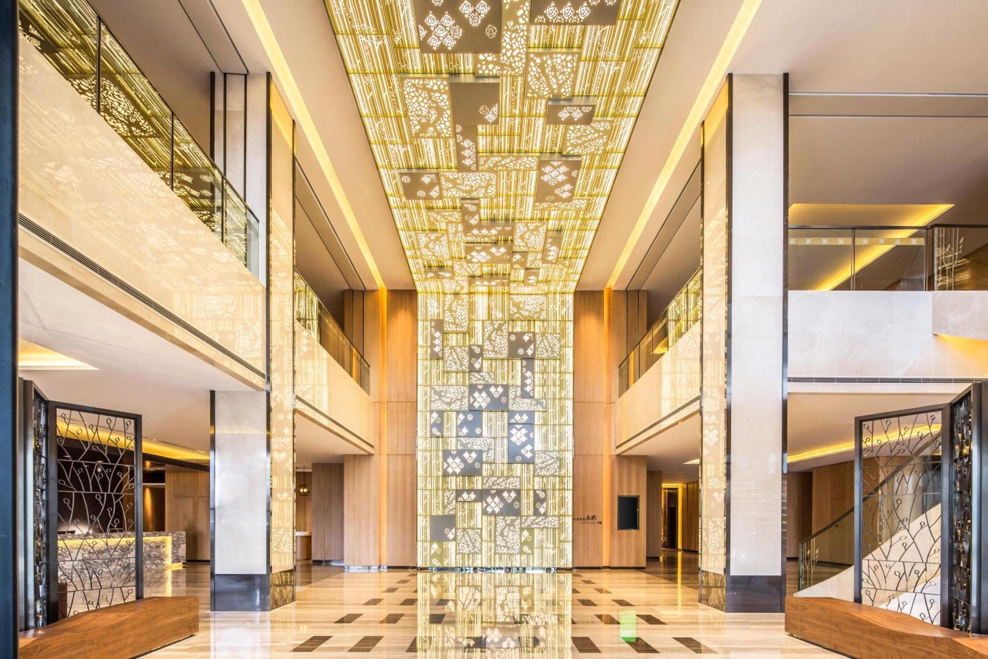 Hilton Garden Inn Нинбо Экстерьер фото
