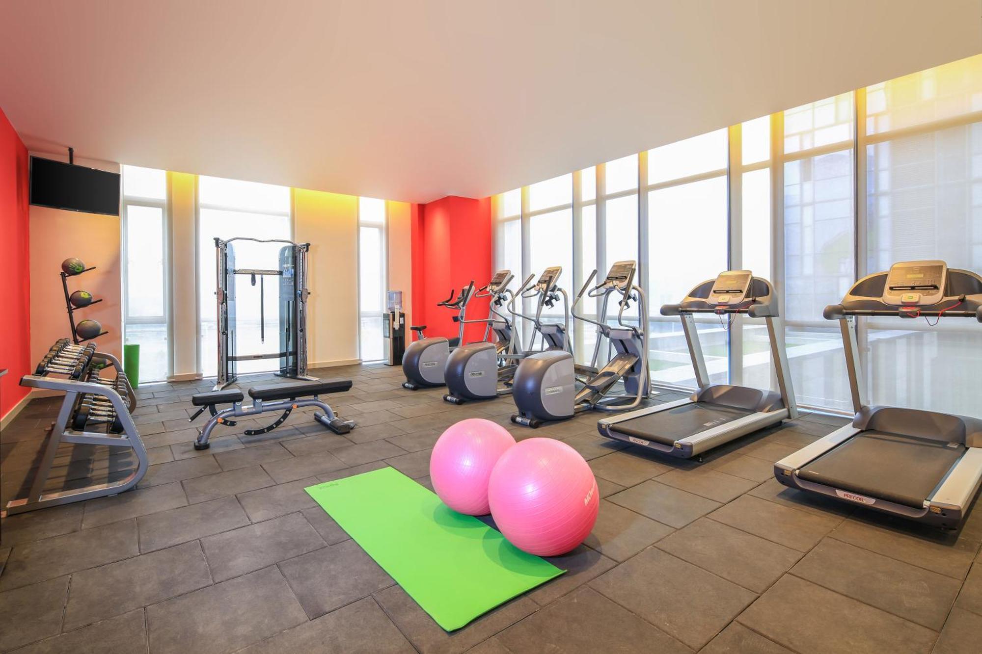Hilton Garden Inn Нинбо Экстерьер фото