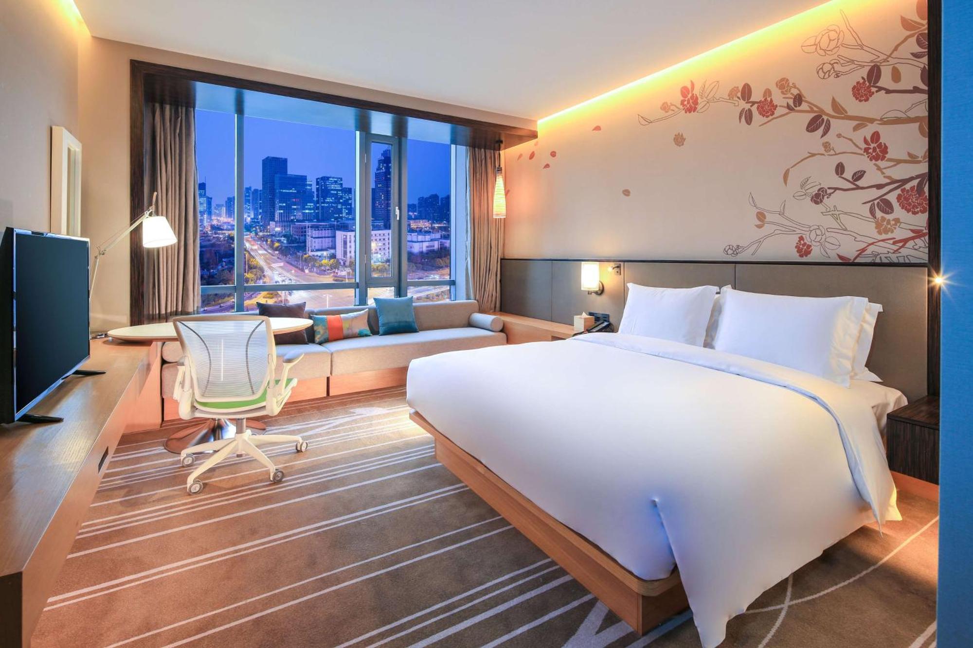 Hilton Garden Inn Нинбо Экстерьер фото