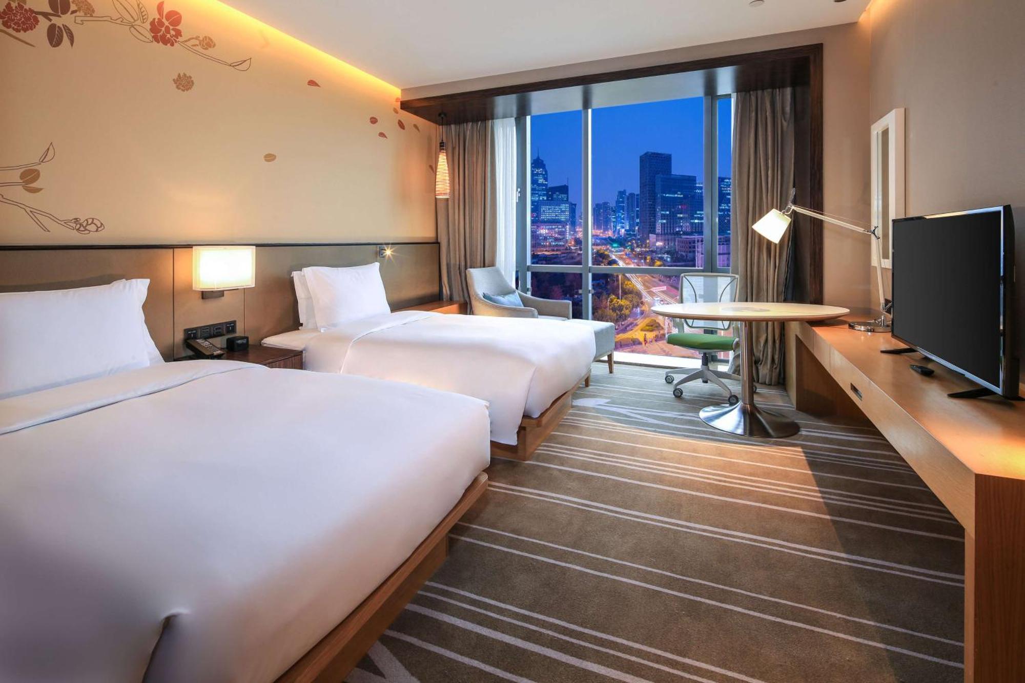 Hilton Garden Inn Нинбо Экстерьер фото